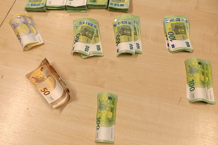 Slika /18370 gotovina Županja - Most/vijest 26.1..jpg